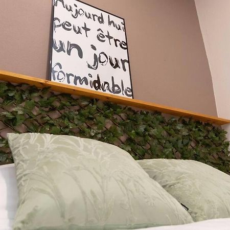 Le Petit Carnot Apartment ตูร์นุส ภายนอก รูปภาพ
